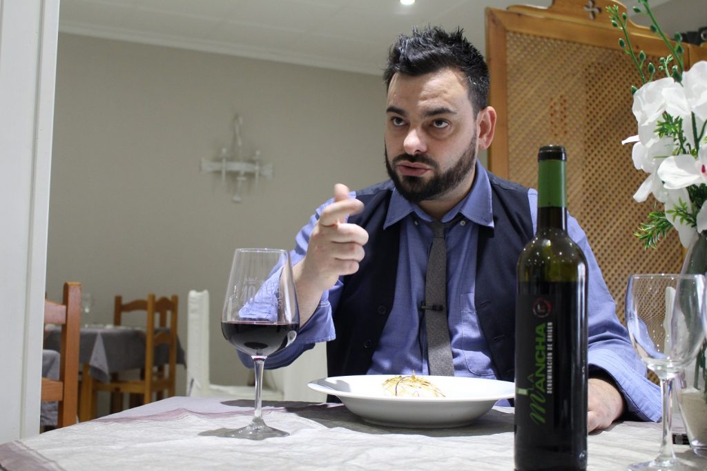 Víctor Martín explica el maridaje del bacalao