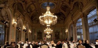 Premios Bacchus celebrados en el casino de Madrid con presencia de vinos DO La Mancha