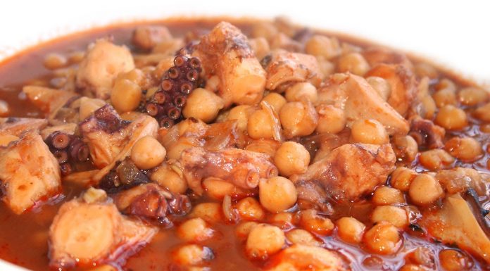 callos-de-pulpo-con-garbanzos