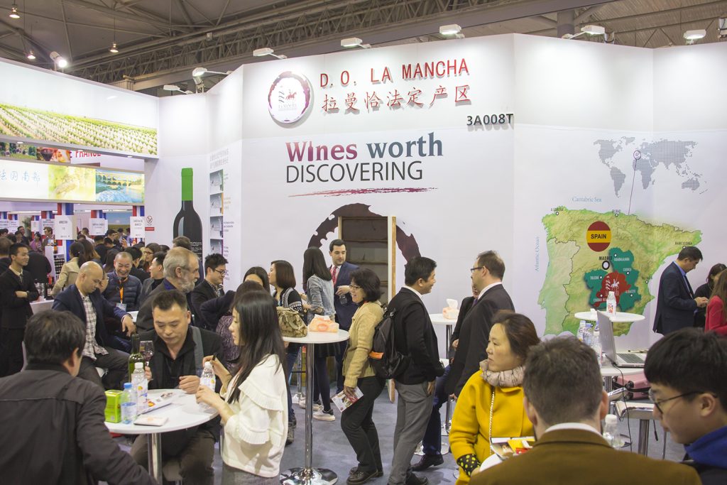 Los vinos DO La Mancha en anteriores ferias comerciales en China