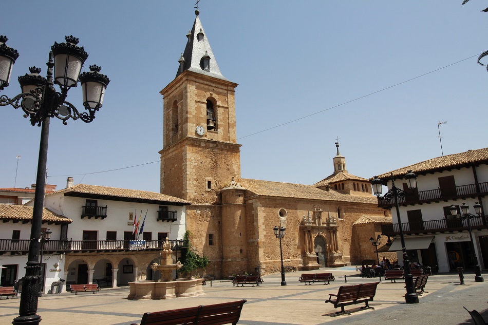 Iglesia de San Bartolomé en Tarazona de La Mancha