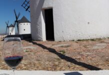 El Quijote, el gran embajador de los vinos de La Mancha en el mundo