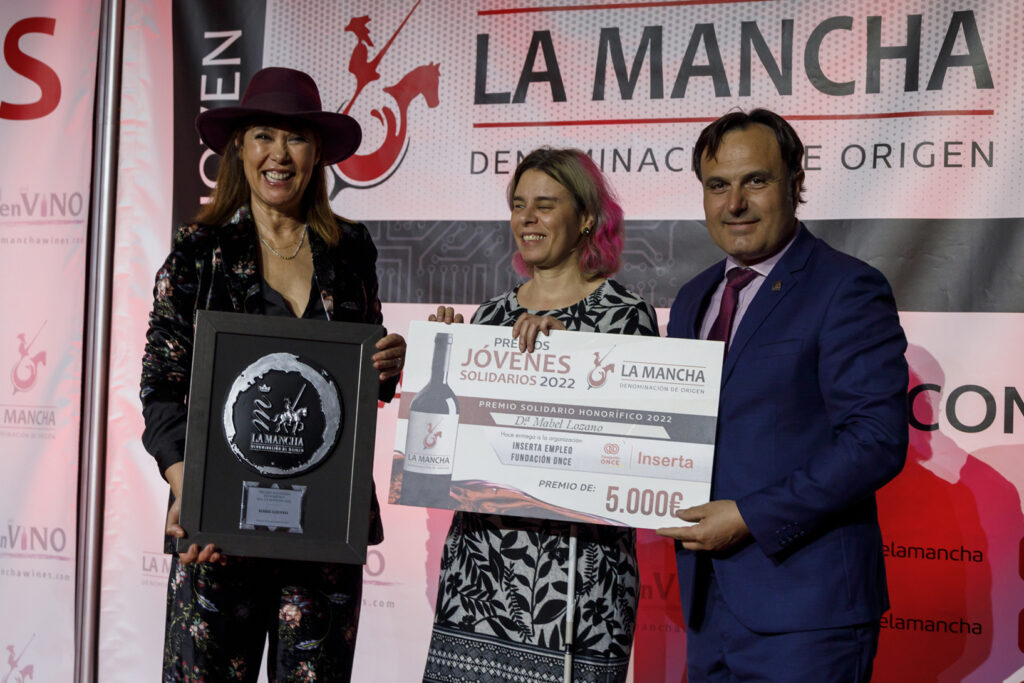  Mabel Lozano + Fundación Insertar Empleo de la ONCE (Premio REserva)