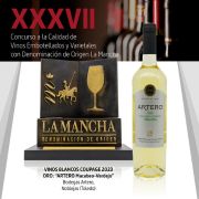 Premios vinos blancos varietales 24-Coupage ORO