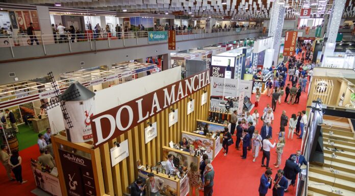 Stand del Consejo Regulador en FENAVÍN 2023