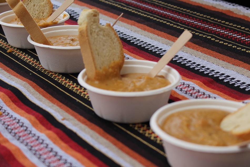 Platos de gachas manchegas en el festival El VID