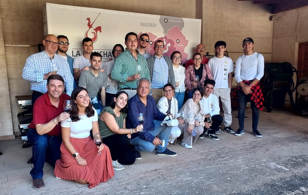 Foto de familia del curso impartido en 2023