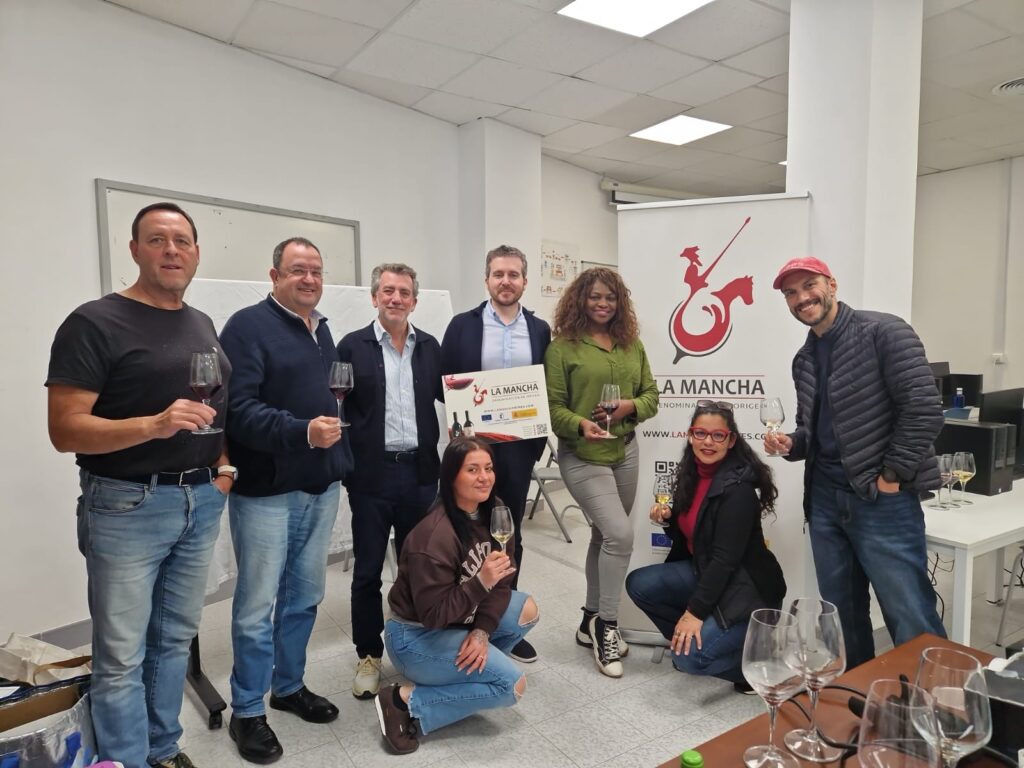 Alumnos asistentes a la cata