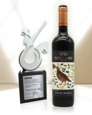 Premio Tinto ENVEJECIDOS EN BARRICA Plata - PUENTE DE RUS Tempranillo-Syrah-Cabernet-Sauvignon 2024
