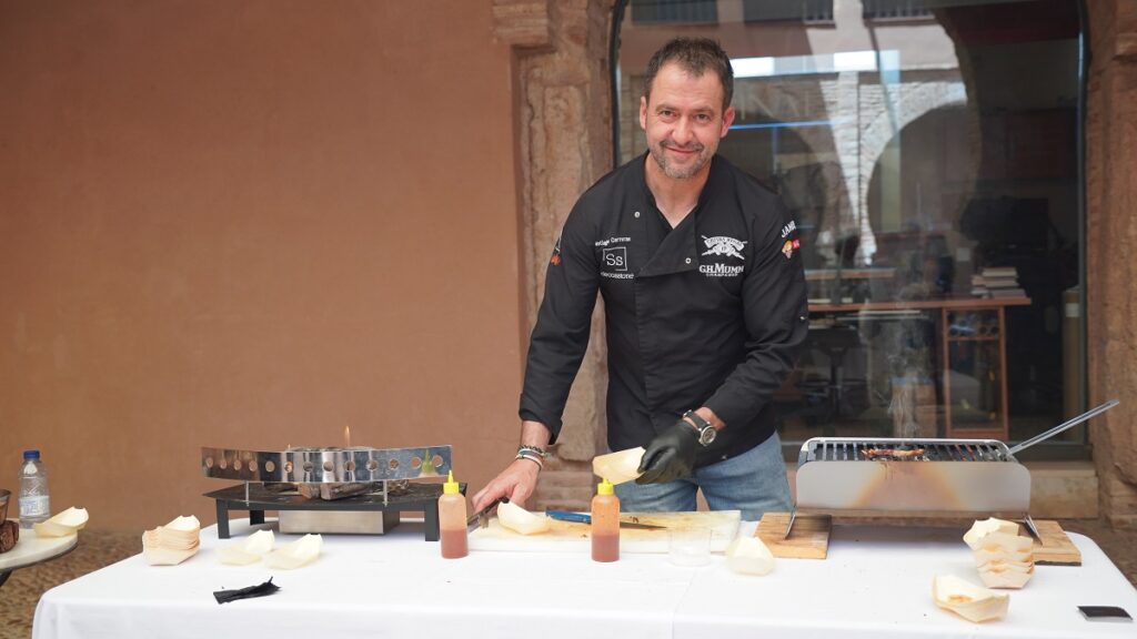 Santiago Carreras, Chef en Rte. Labriego