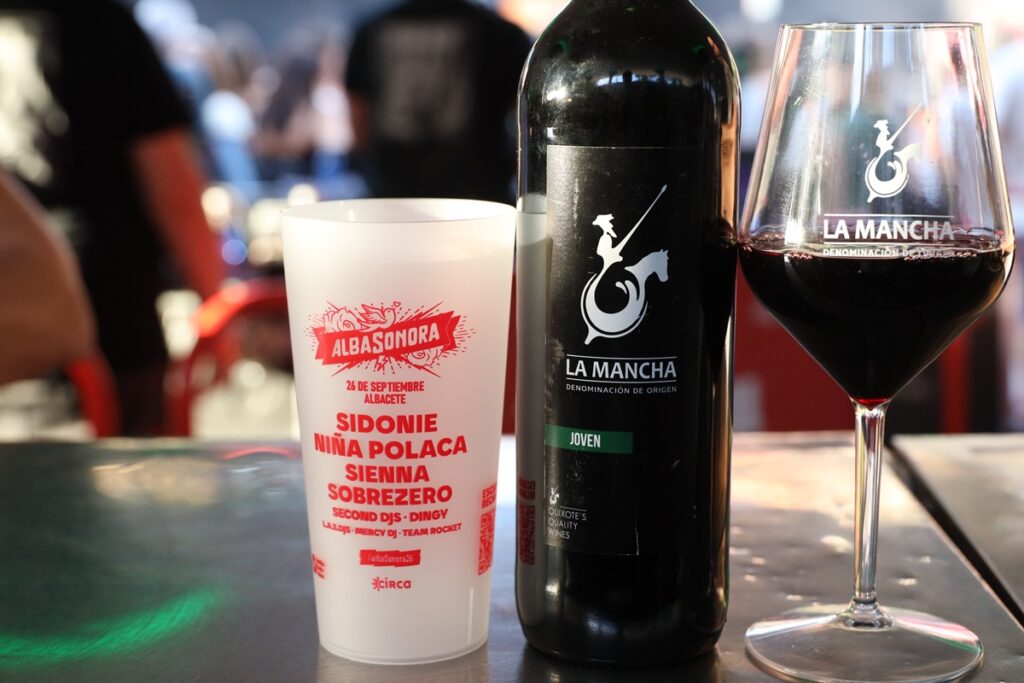 Los vinos de La Mancha volvieron a estar presentes en Albasonora