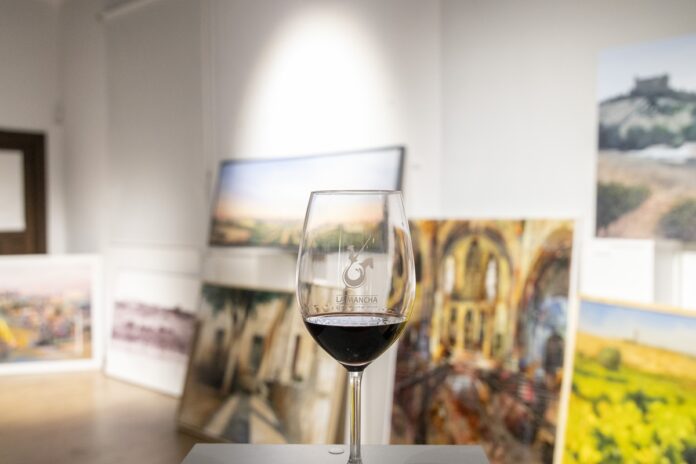 Vino y arte han vuelto a maridad en Belmonte Vino y arte han vuelto a maridad en Belmonte