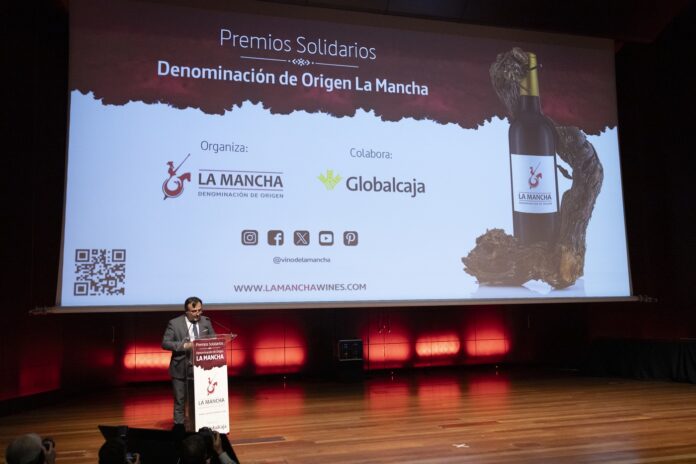 El Presidente del CRDO La Mancha, Carlos D. Bonilla