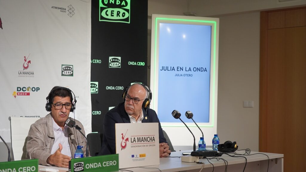José Manuel Caballero interviene en Julia en la Onda en Manzanares